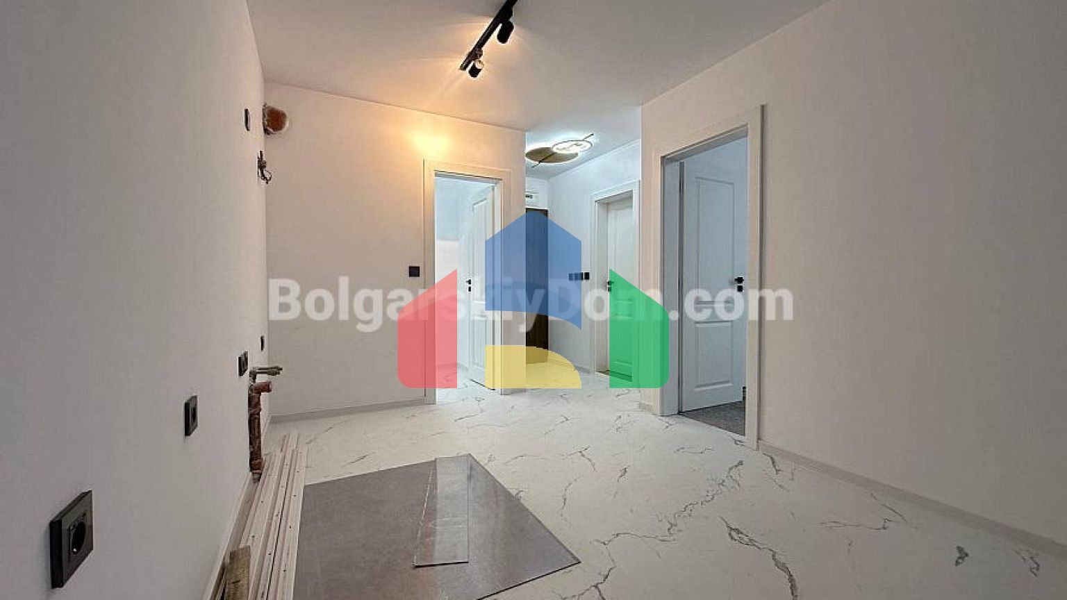 Двокімнатна квартира в світ Хоум 9