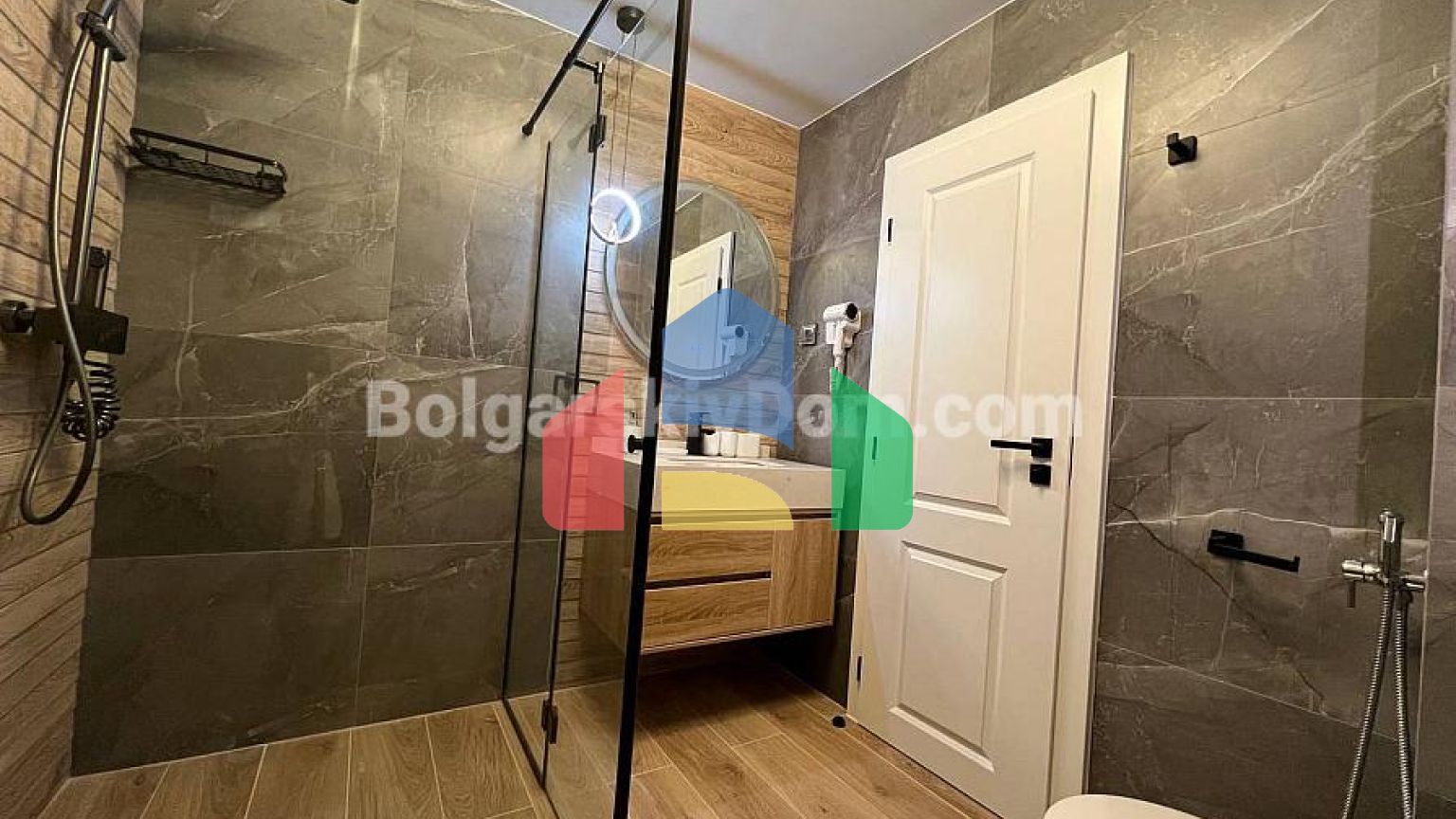 Двокімнатна квартира в світ Хоум 9