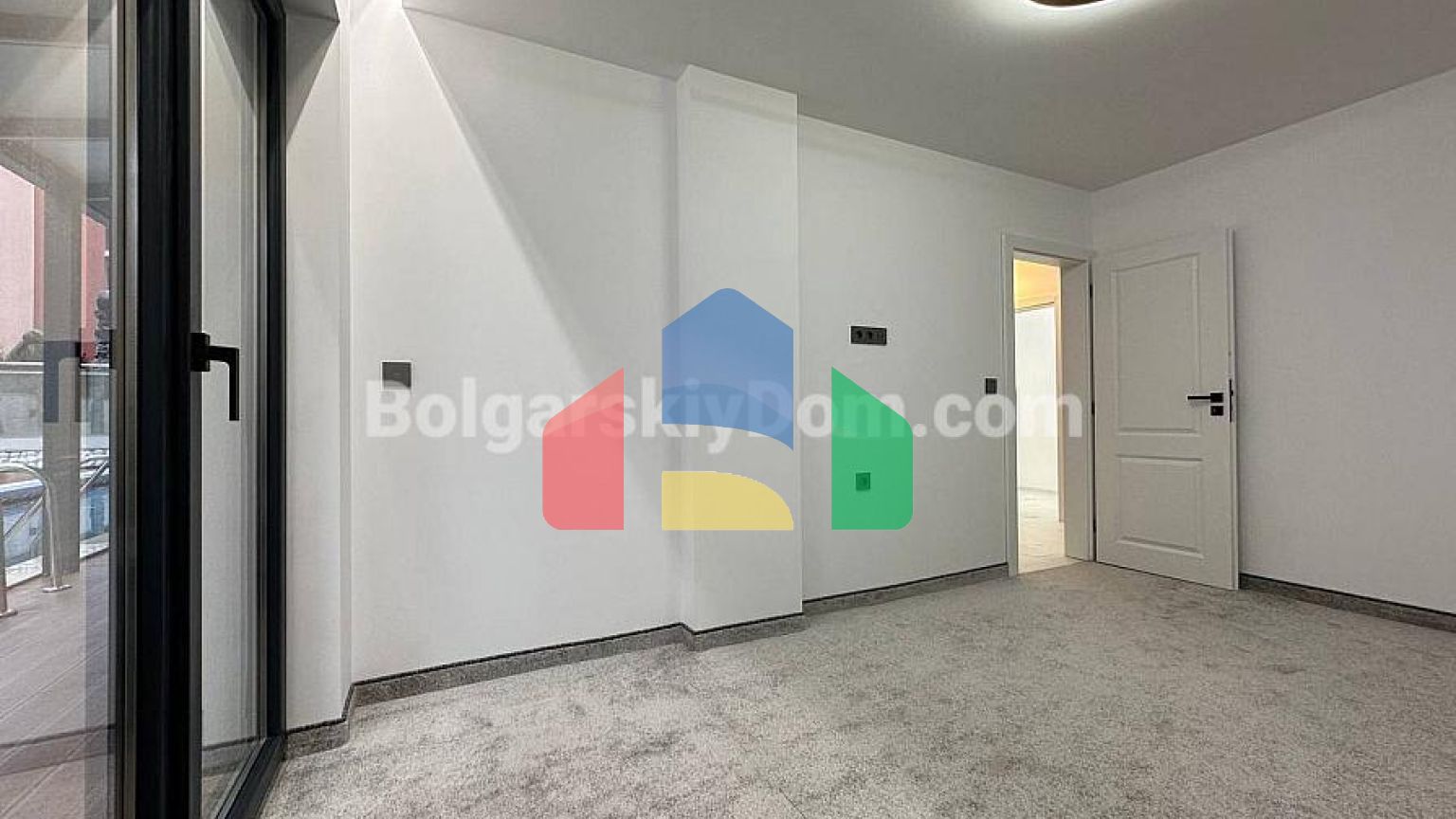 Двокімнатна квартира в світ Хоум 9