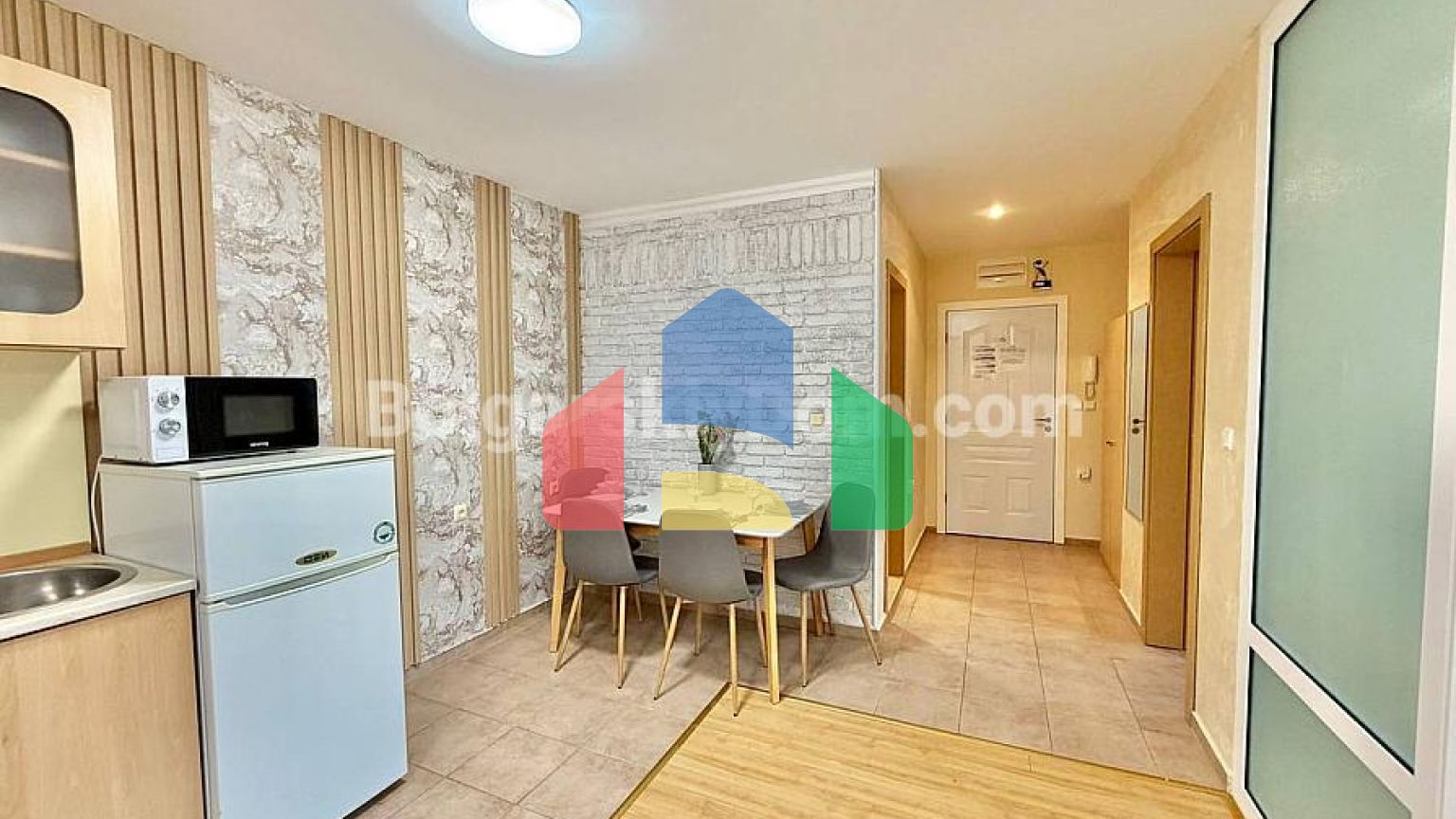 Трикімнатна квартира в Грін Форт