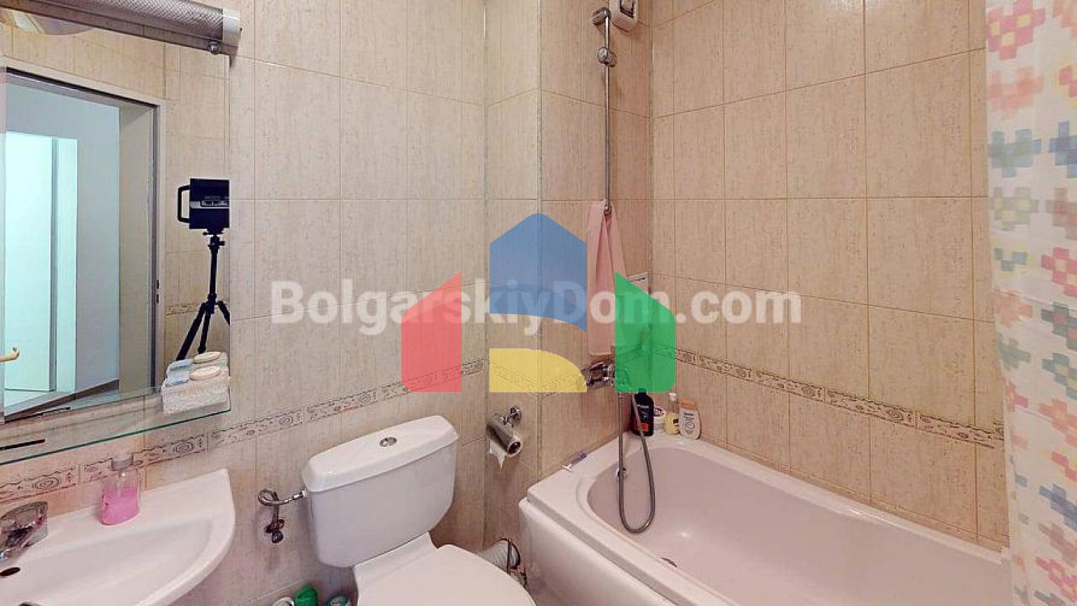 Трикімнатна квартира в Барко Дел Сол