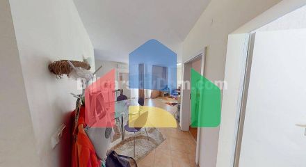 Трикімнатна квартира в Барко Дел Сол