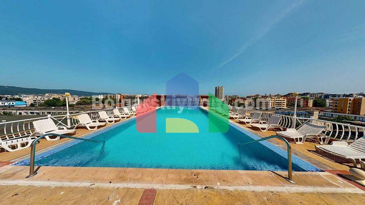 Трикімнатна квартира в Барко Дел Сол