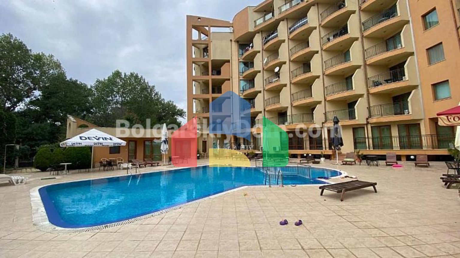 Двокімнатна квартира в Амадеус 1