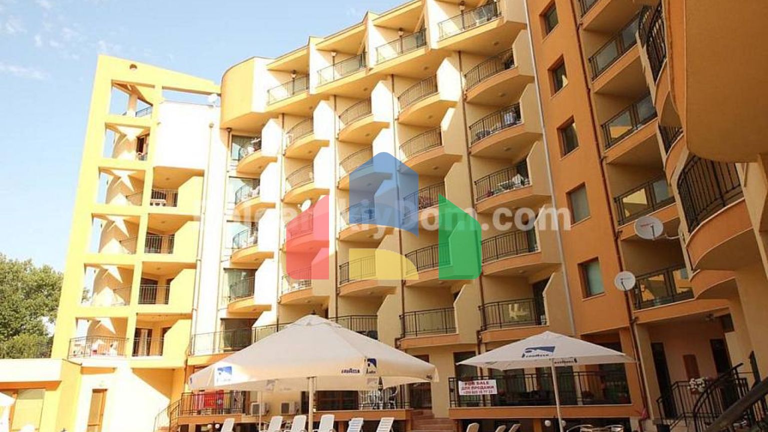 Двокімнатна квартира в Амадеус 1