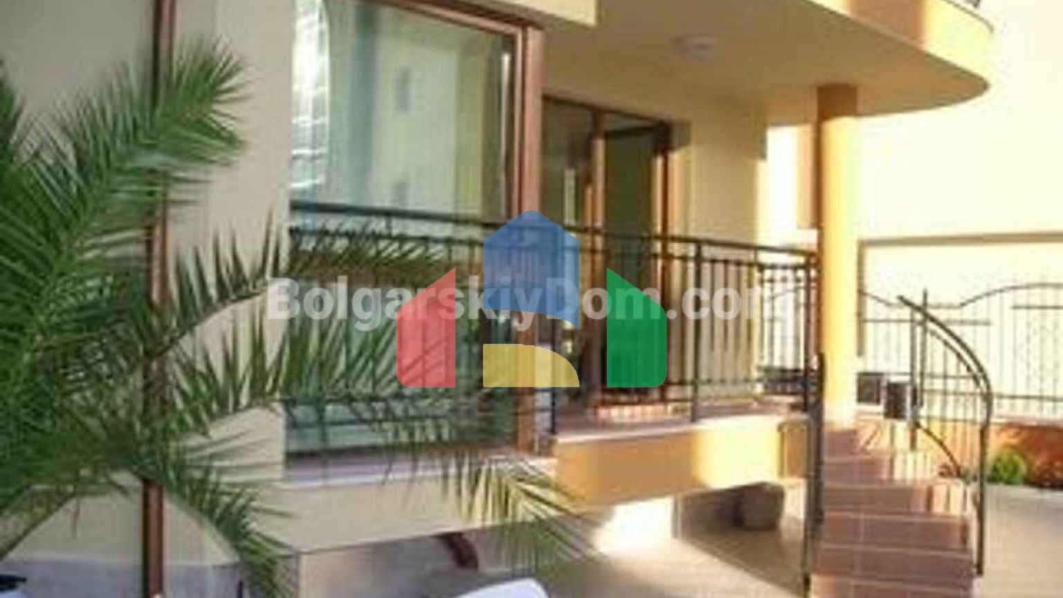 Двокімнатна квартира в Амадеус 1