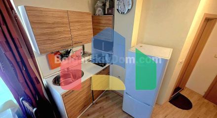 Квартира-студія в Амадеус 19