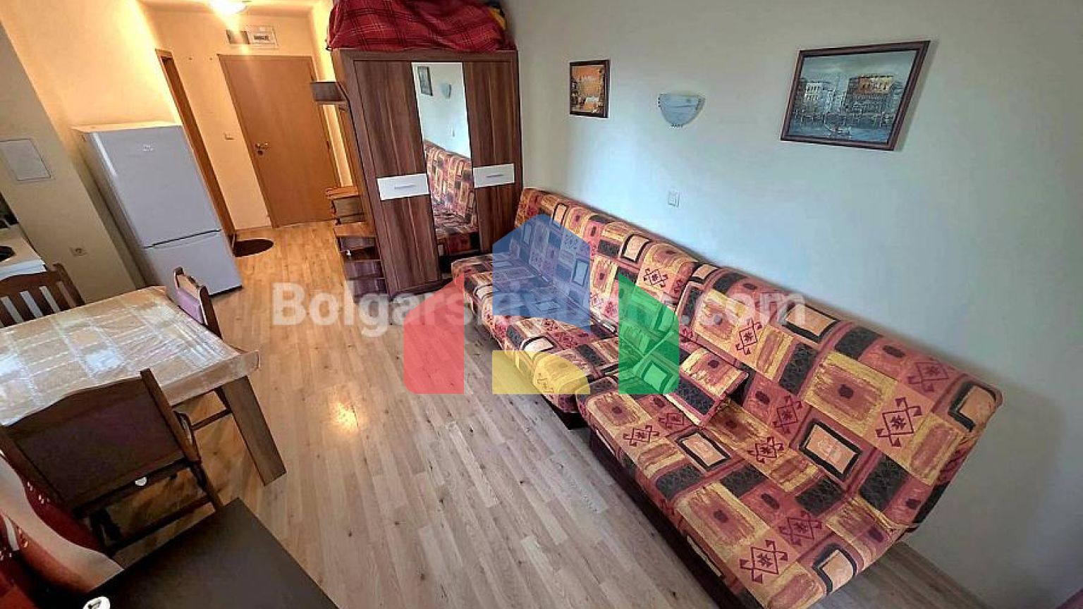 Квартира-студія в Амадеус 19