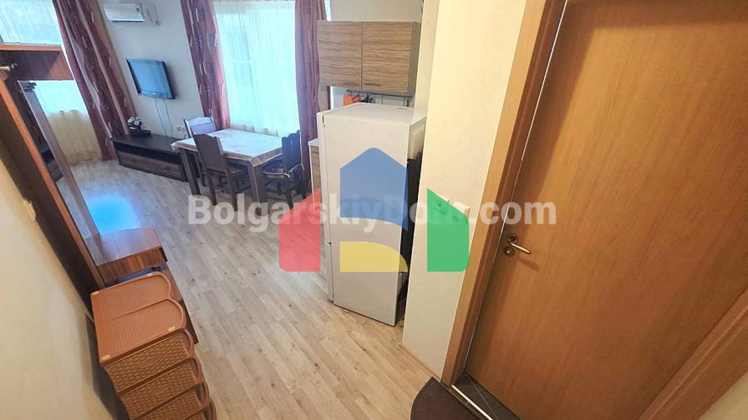 Квартира-студія в Амадеус 19