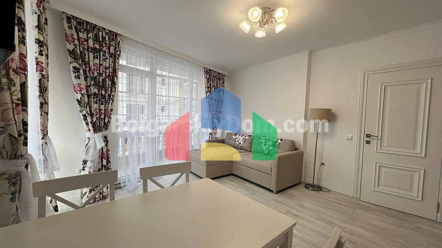 Двокімнатна квартира в Магнолія 7