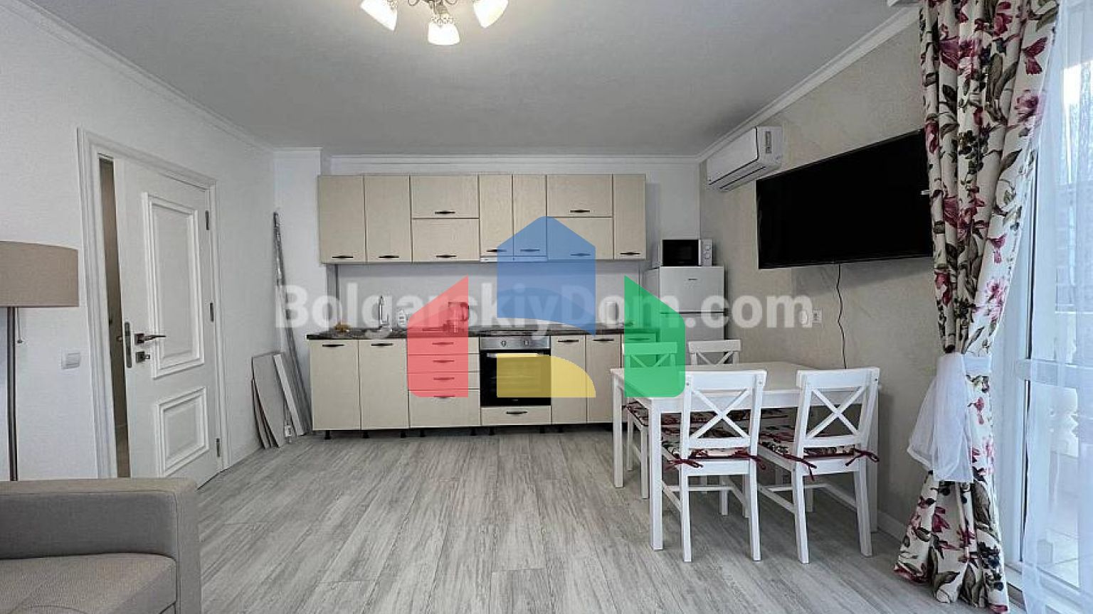 Двокімнатна квартира в Магнолія 7