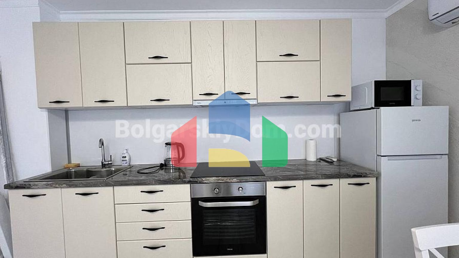 Двокімнатна квартира в Магнолія 7