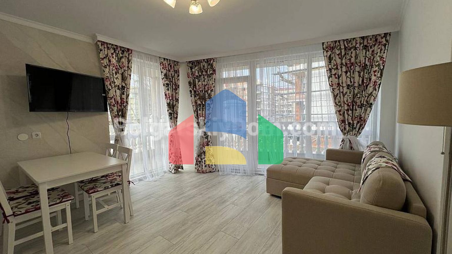 Двокімнатна квартира в Магнолія 7