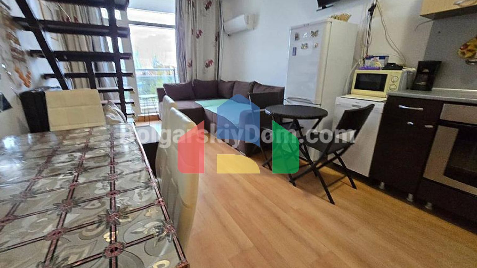 Двокімнатний мезонет в Глобал Вілл