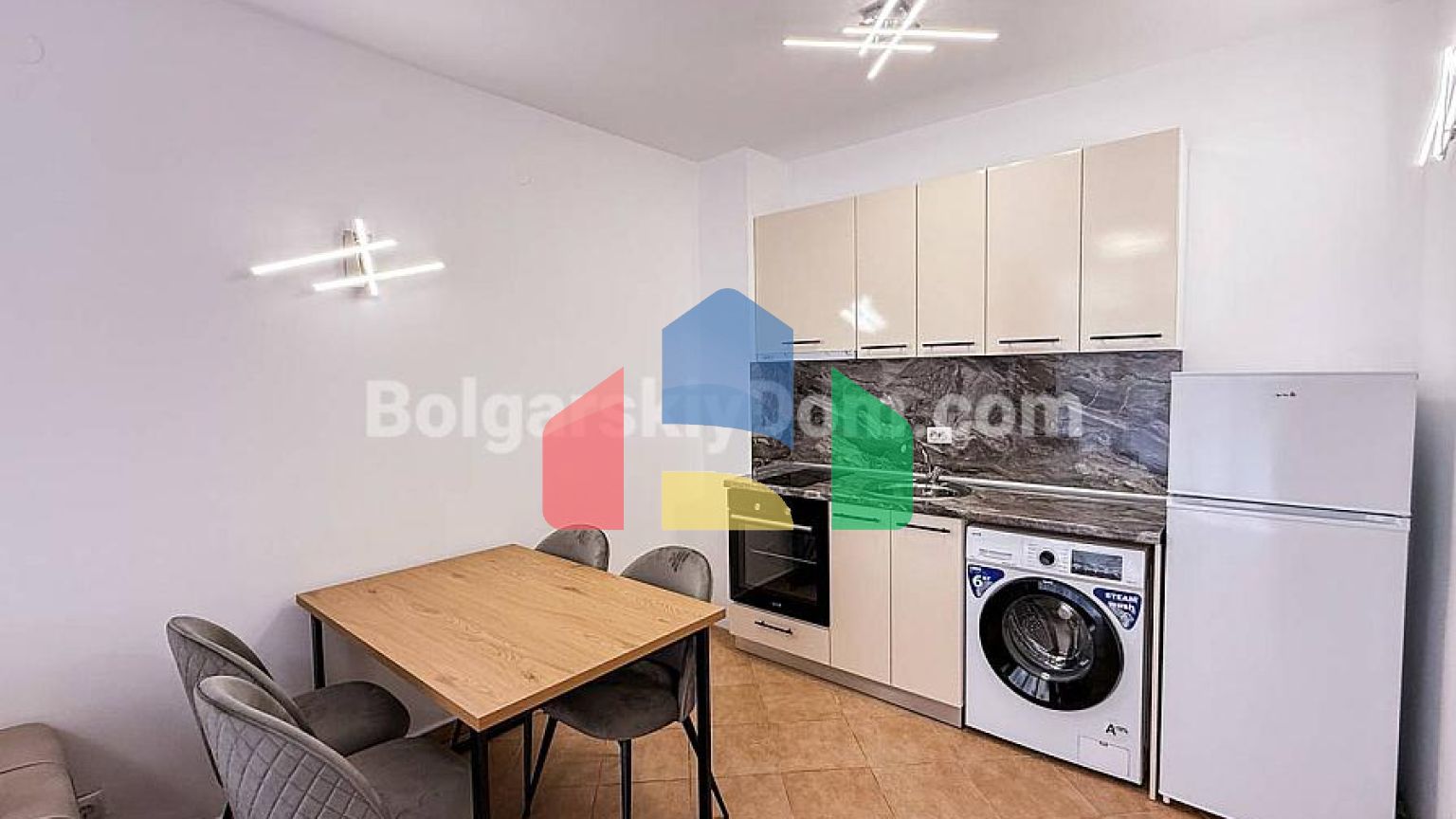 Двокімнатна квартира в Барко справ Сол