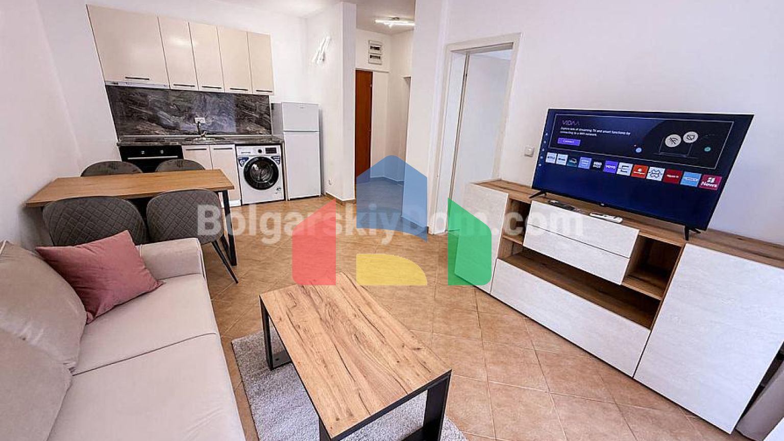 Двокімнатна квартира в Барко справ Сол