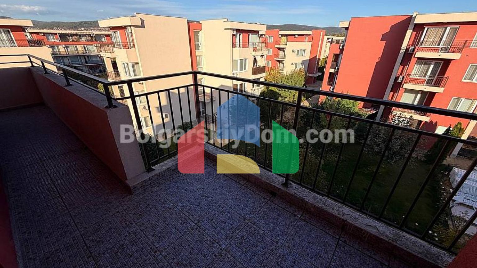 Трикімнатна квартира в Холідей Форт