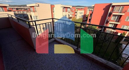 Трикімнатна квартира в Холідей Форт