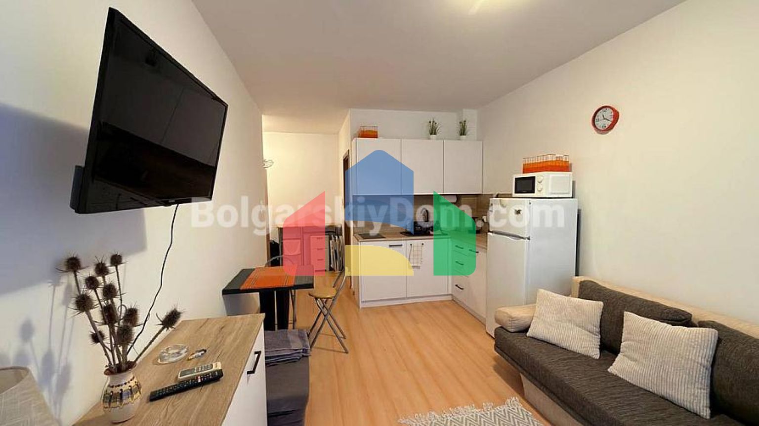 Квартира-студія в Санні Дей 6