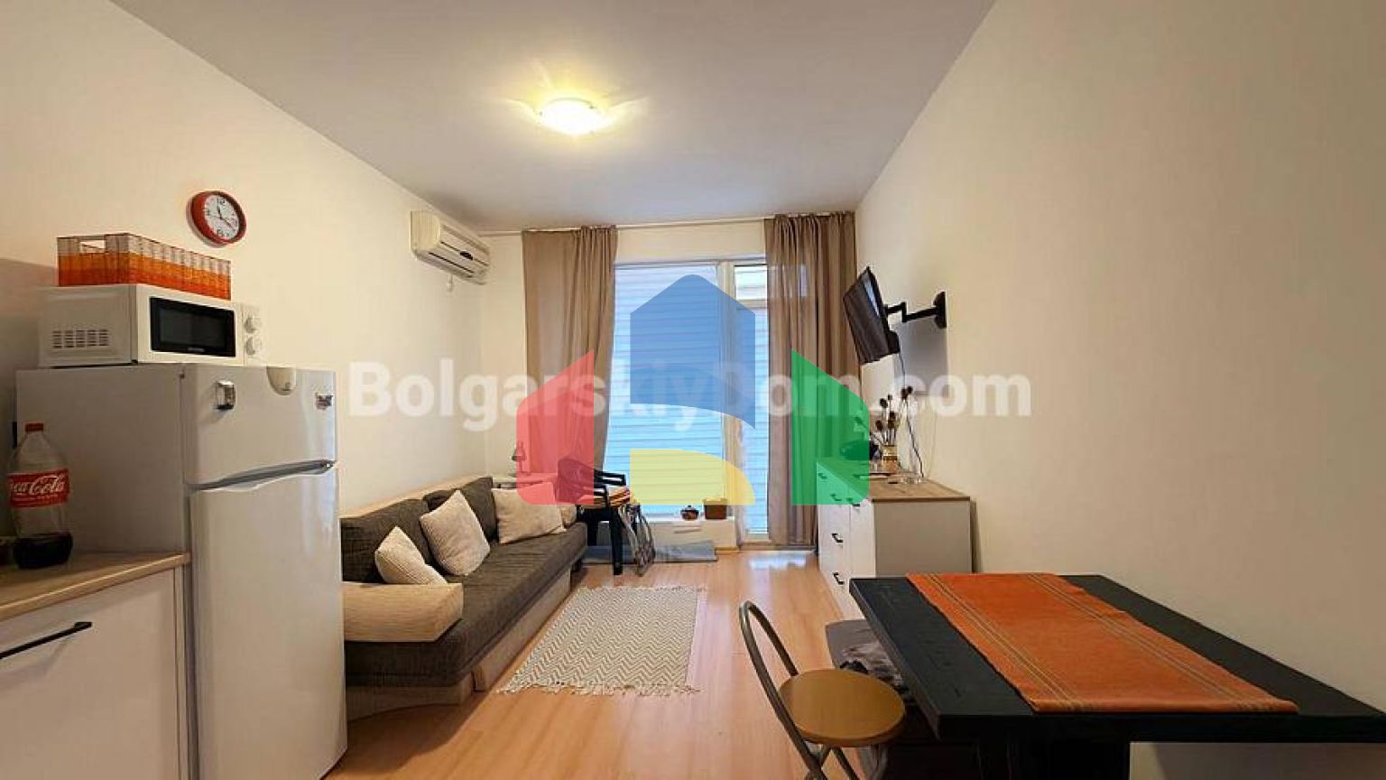 Квартира-студія в Санні Дей 6