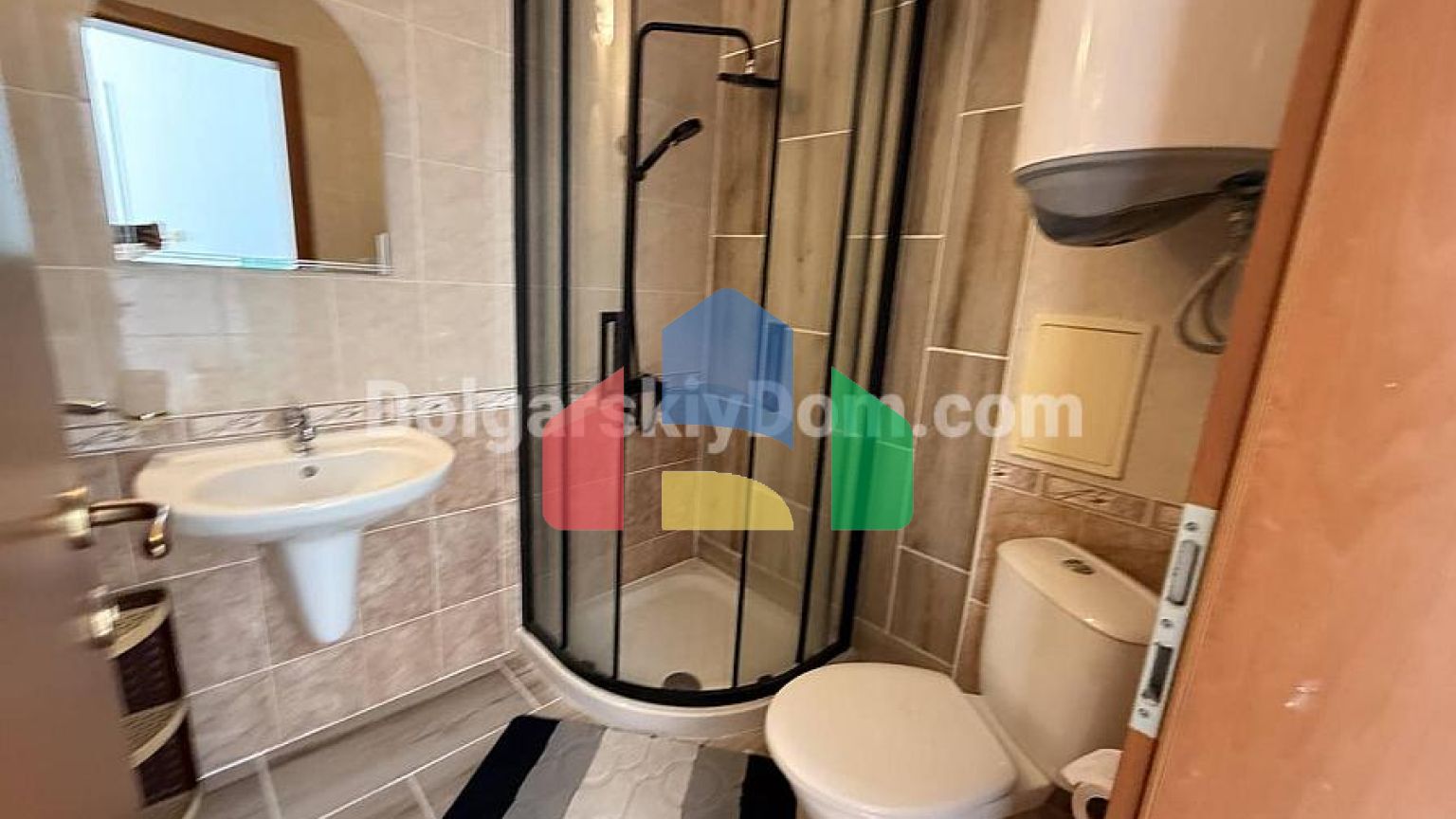 Двокімнатна квартира в Санні Дей 3