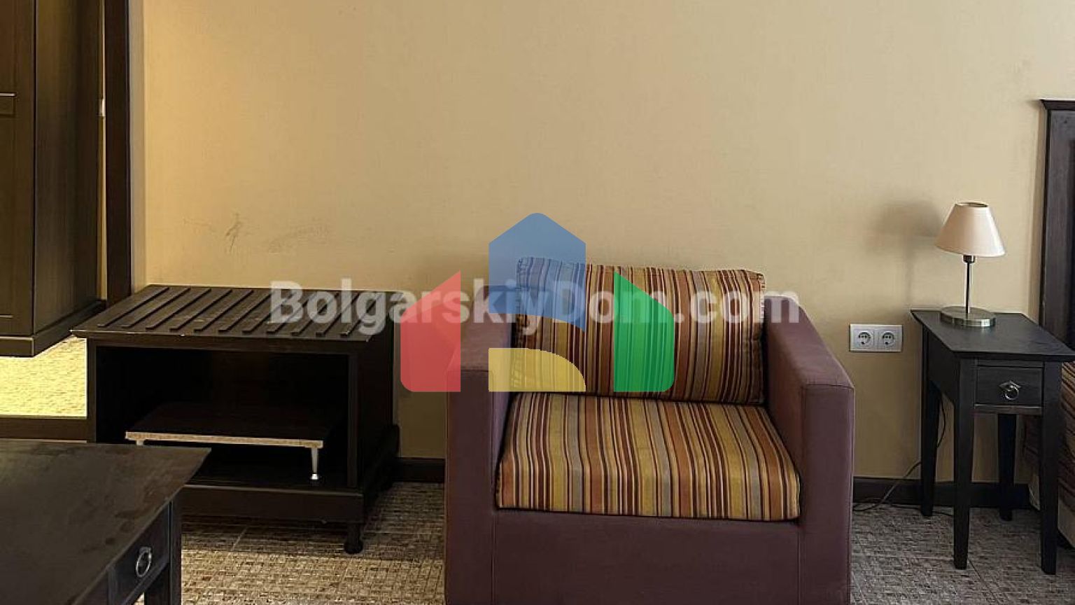 Квартира-студія в Барсело Роял Біч