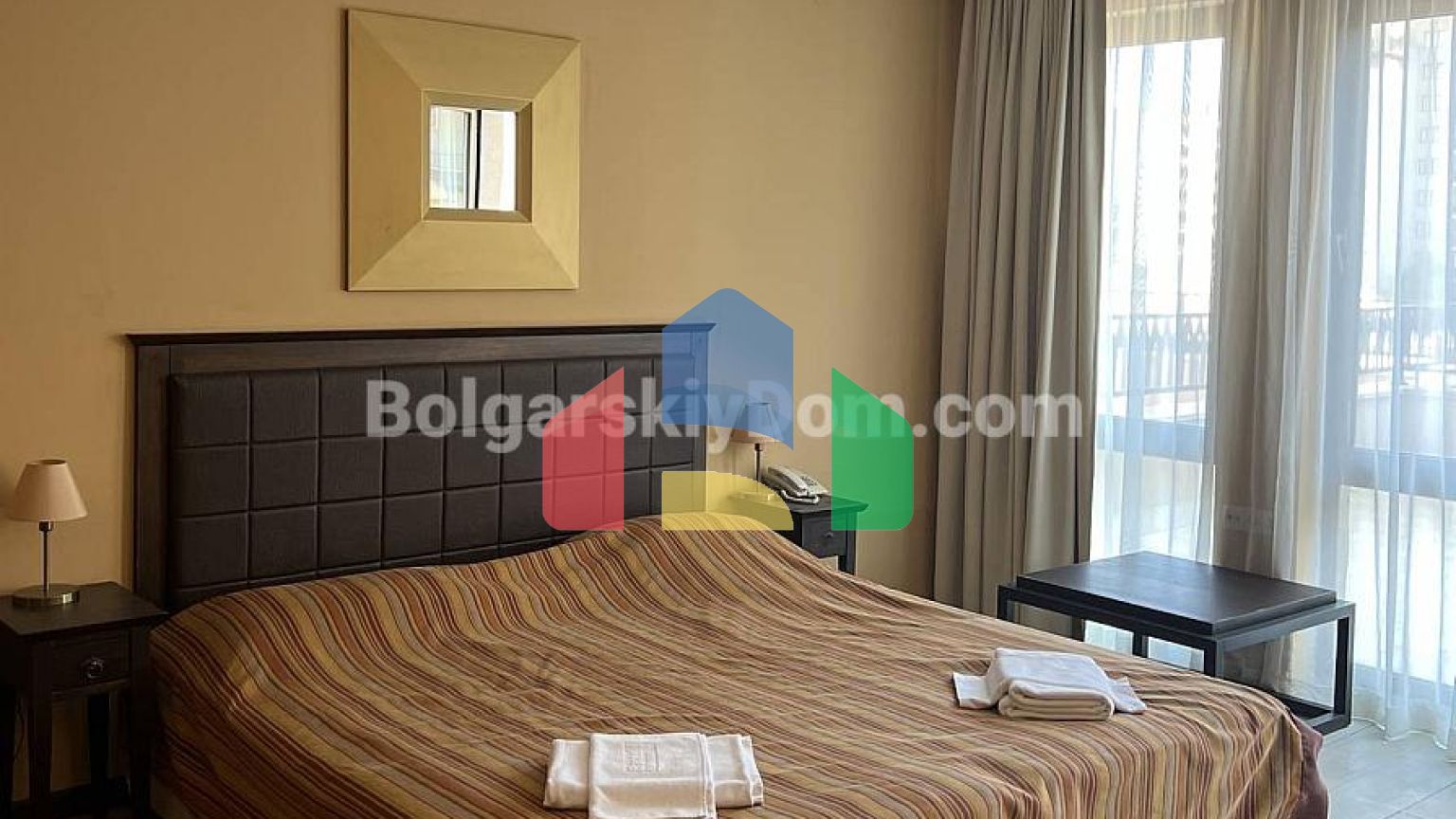 Квартира-студія в Барсело Роял Біч