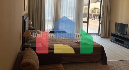 Квартира-студія в Барсело Роял Біч