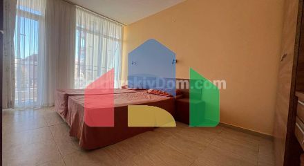 Трикімнатна квартира в Сан Віллідж