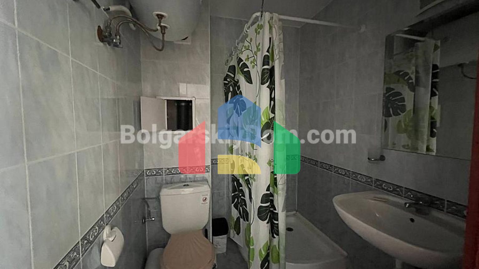 Трикімнатна квартира в Сан Віллідж