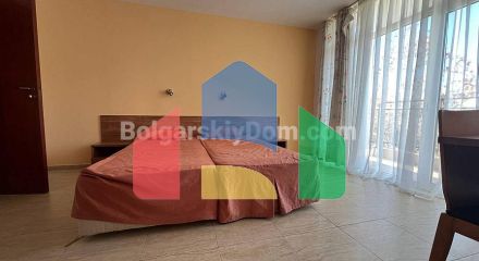 Трикімнатна квартира в Сан Віллідж