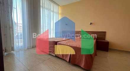 Трикімнатна квартира в Сан Віллідж