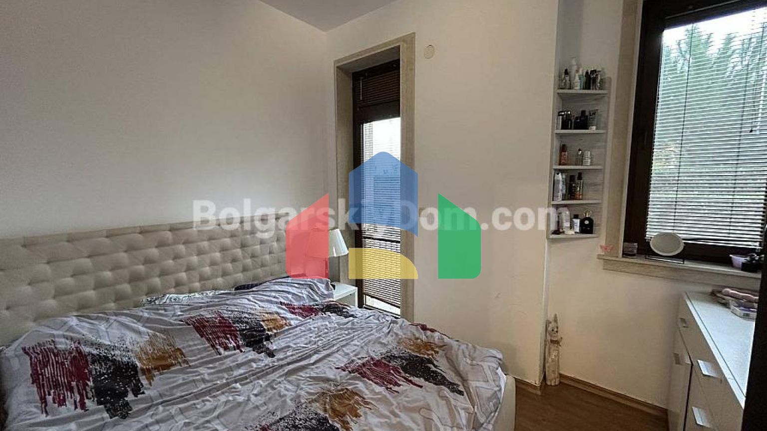 Квартира-студія в Амара