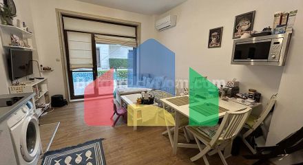 Квартира-студія в Амара