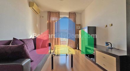 Трикімнатна квартира в Санні Дей 5