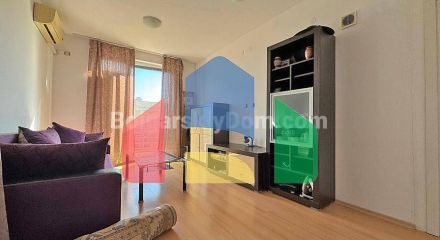 Трикімнатна квартира в Санні Дей 5