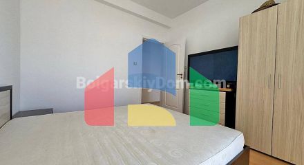 Трикімнатна квартира в Санні Дей 5