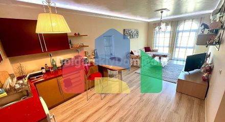 Двокімнатна квартира в Голден Бійч