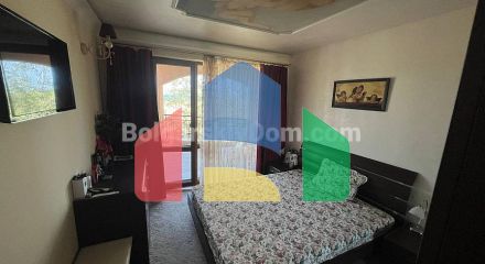 Двокімнатна квартира в Голден Бійч