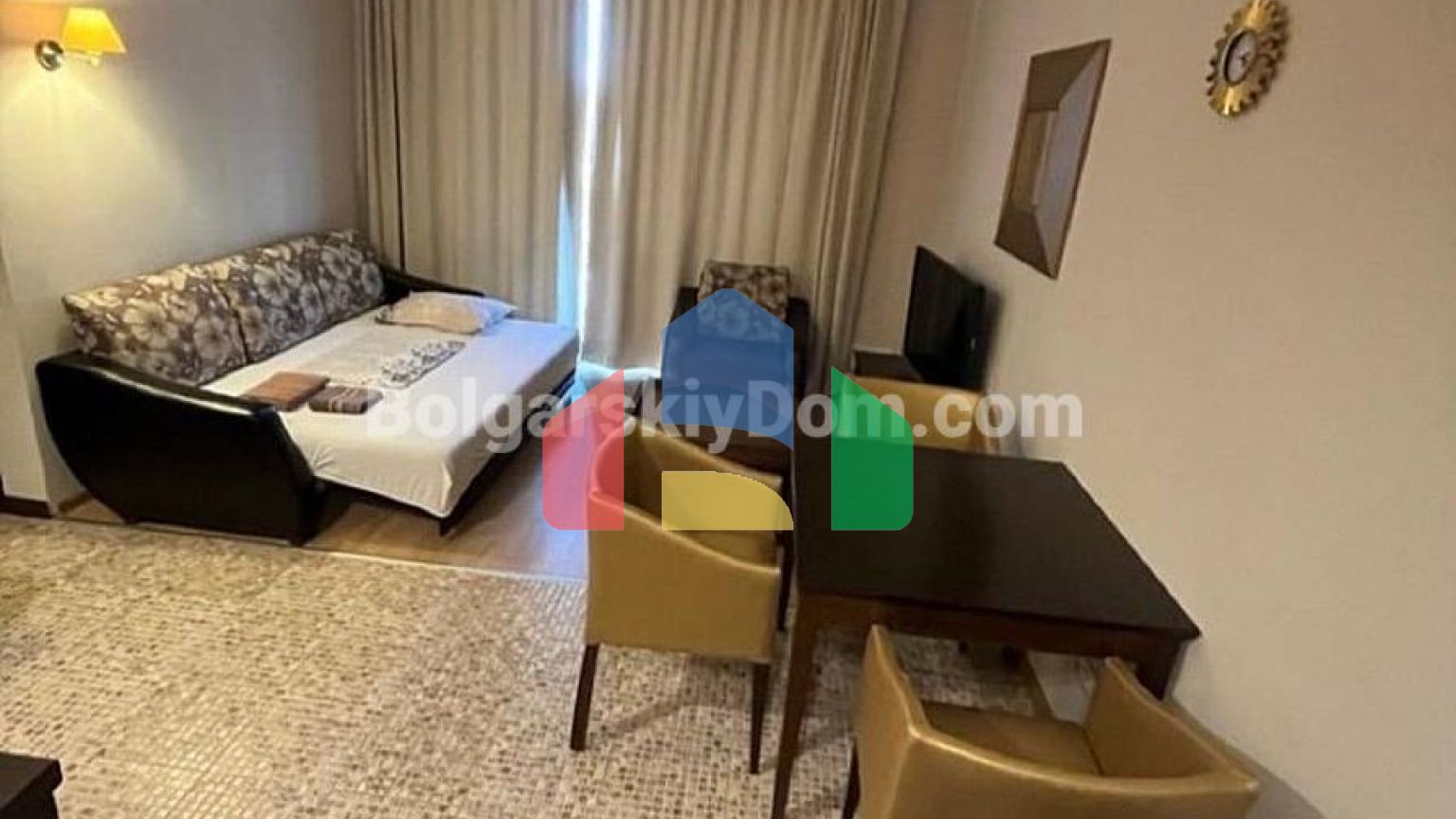 Двокімнатна квартира в Роял Біч Барсело