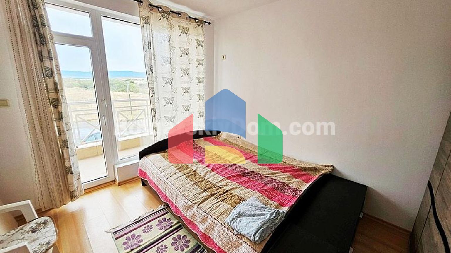 Трикімнатна квартира в Санні Дей 6