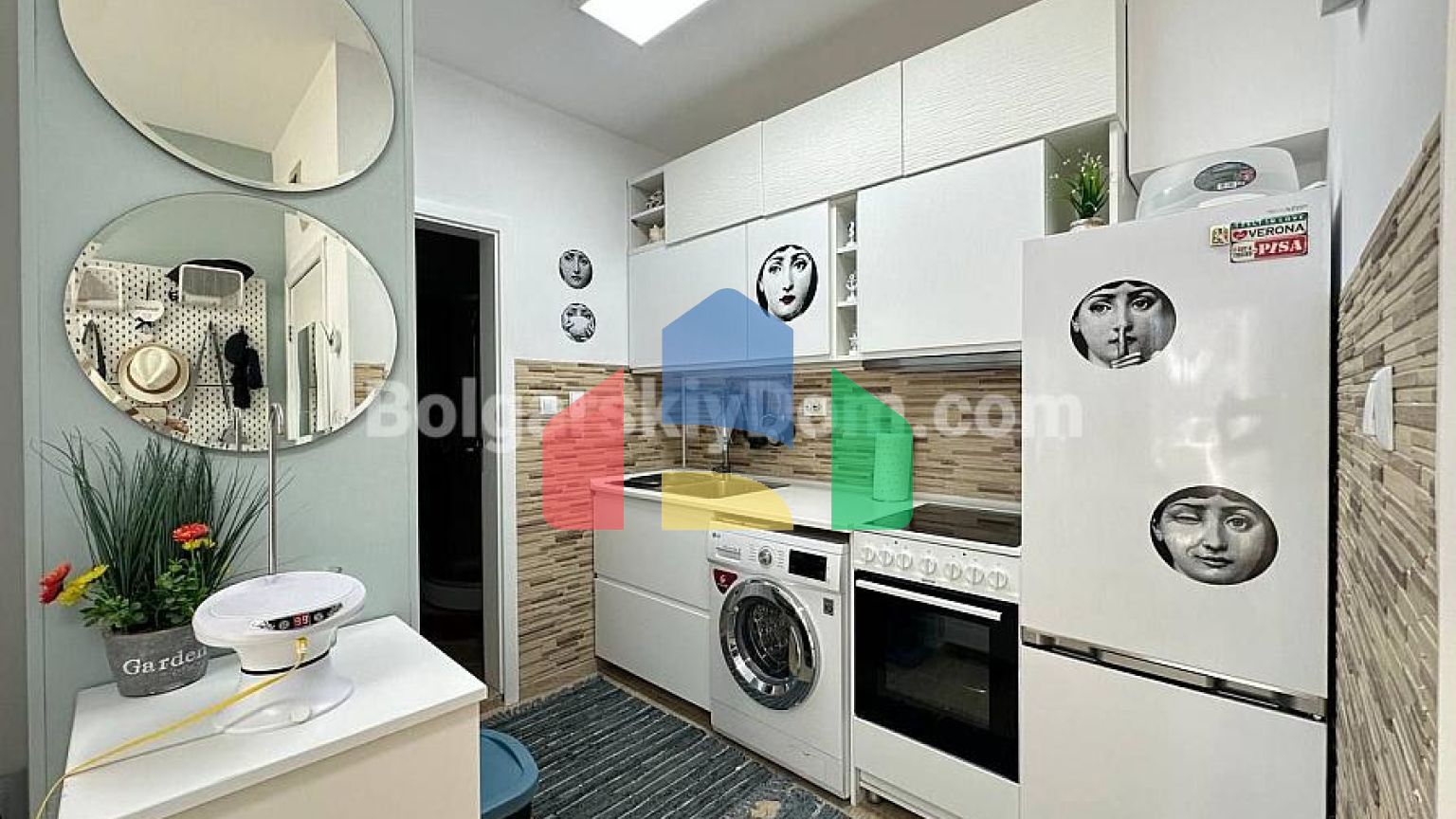 Двокімнатна квартира в Санні Дей 3