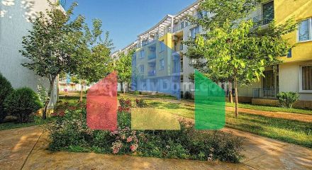 Двокімнатна квартира в Санні Дей 3