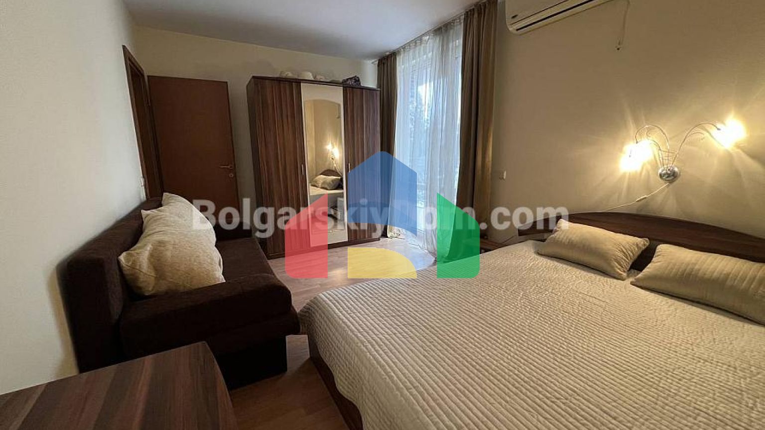 Трикімнатна квартира в Холідей Форт Клуб