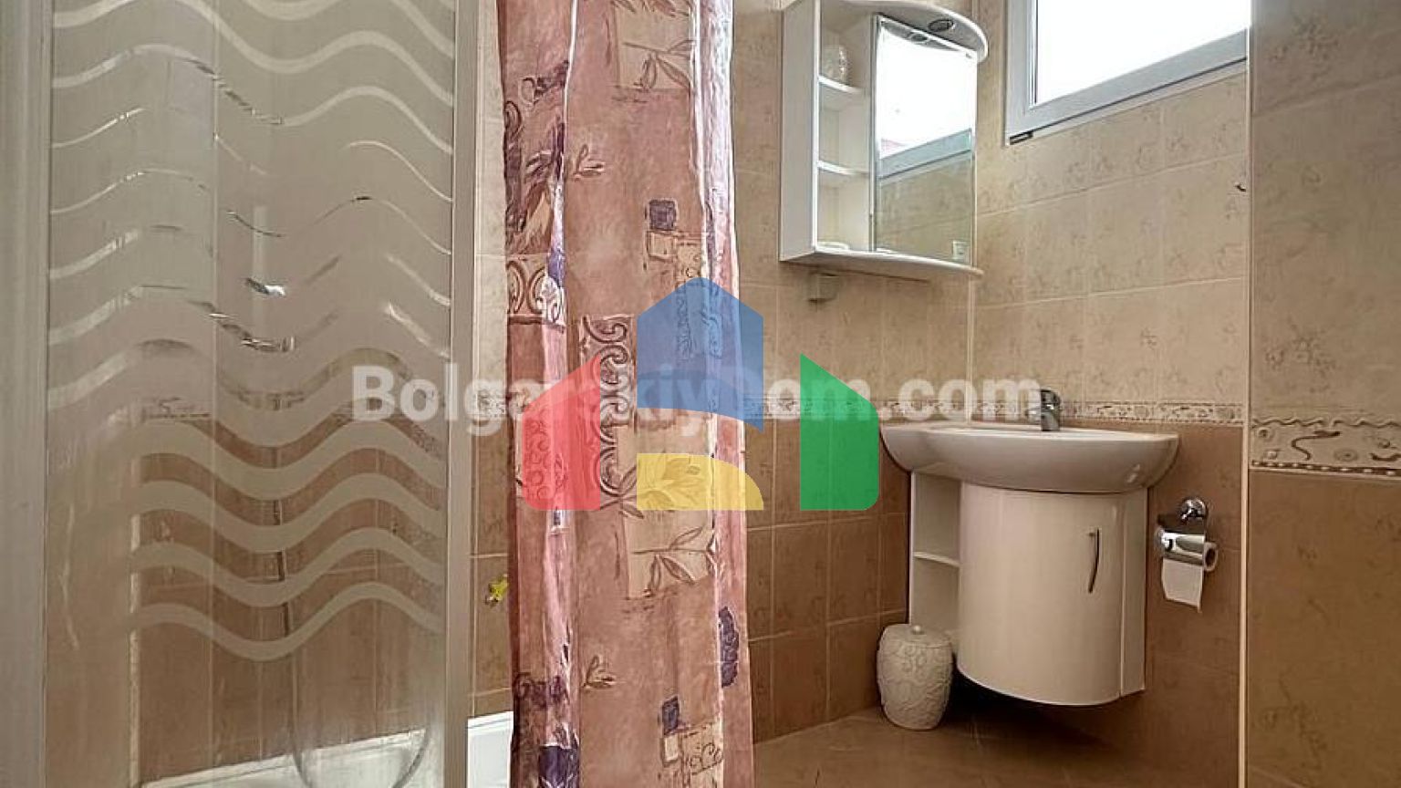 Двокімнатна квартира в Піроп Сіті