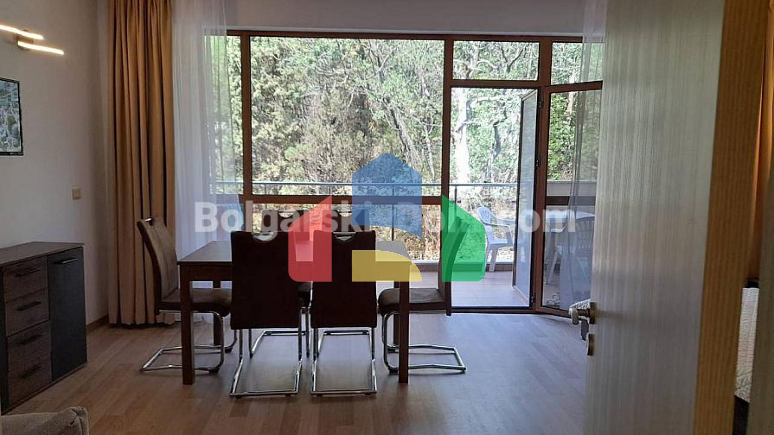 Двухкомнатная квартира в Берлин Грин Парк