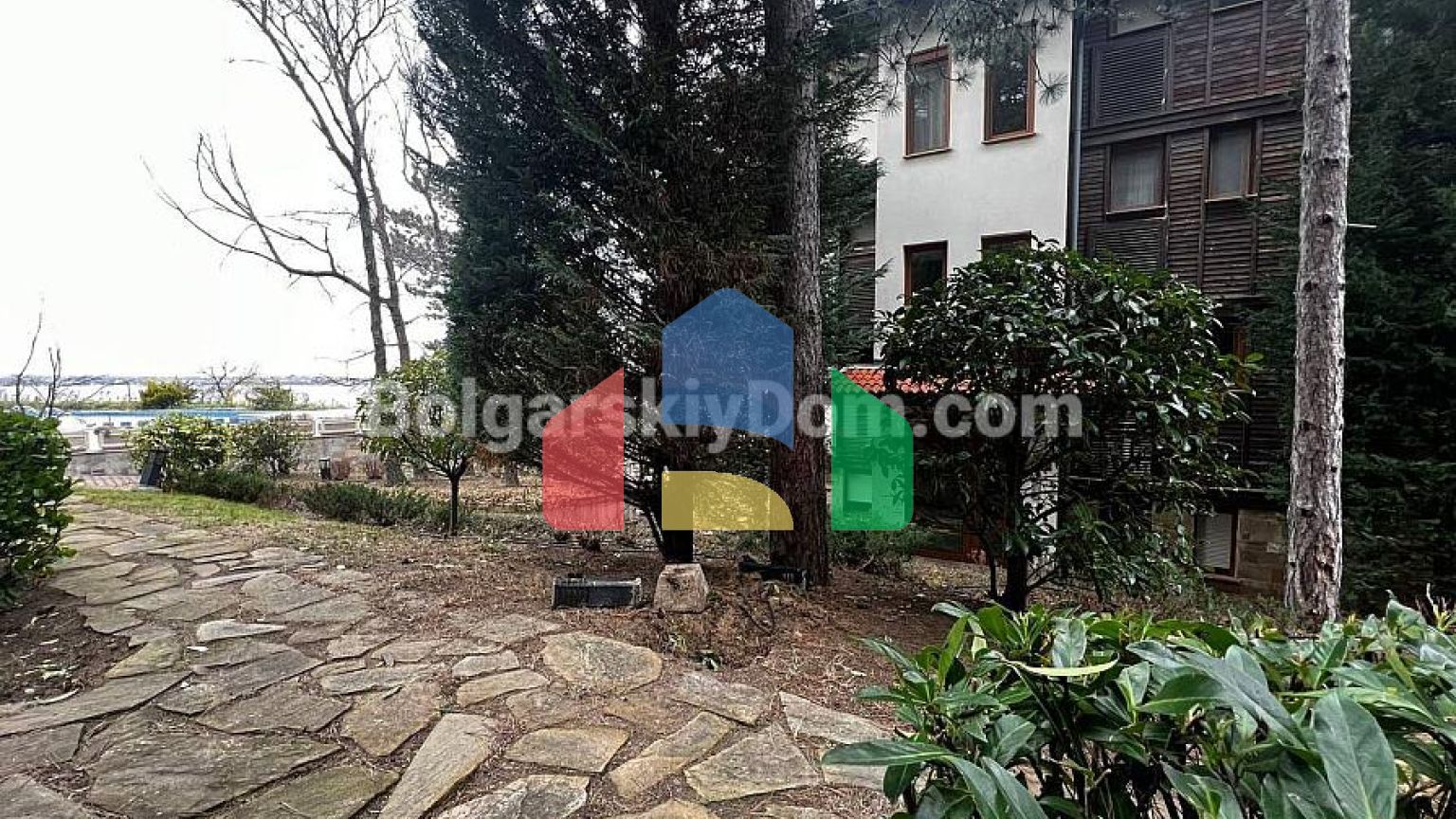 Квартира-студия в Санта Марина