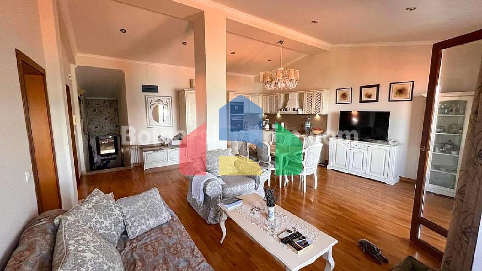 Трехкомнатная квартира в Санта Марина