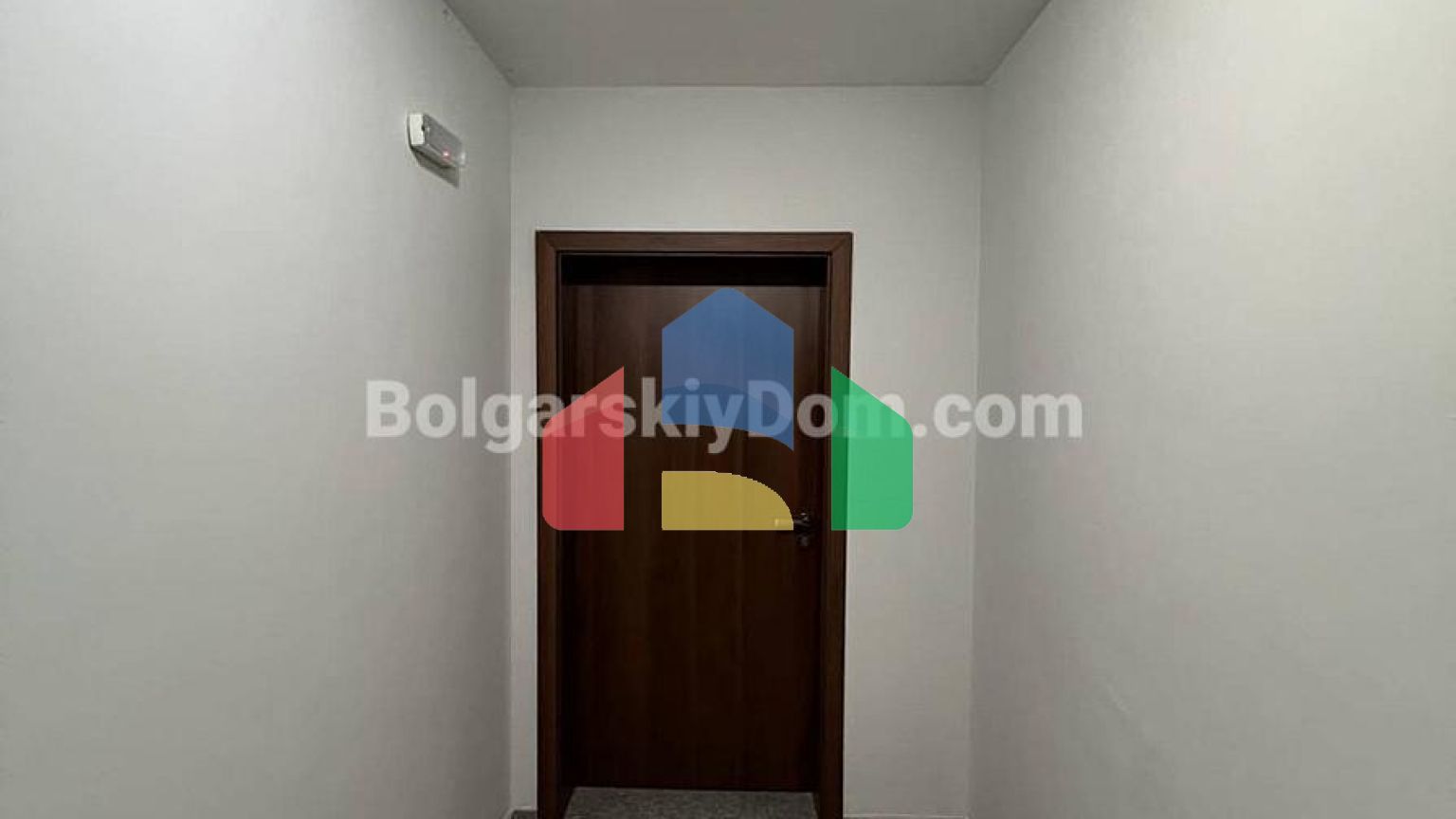 Трикімнатна квартира в Свята Софія