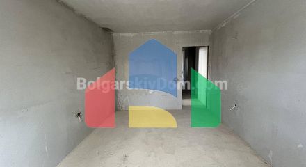 Трикімнатна квартира в Свята Софія